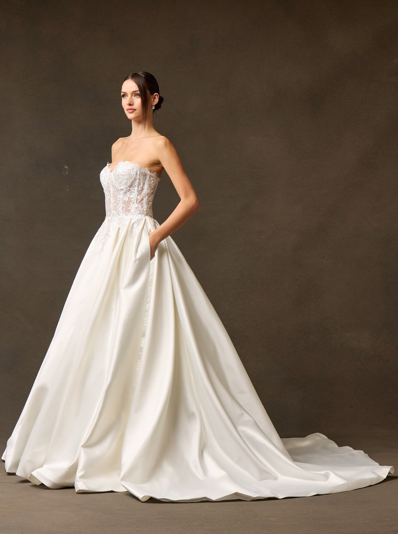 Vestido de Novia| Miaminovias| Floral