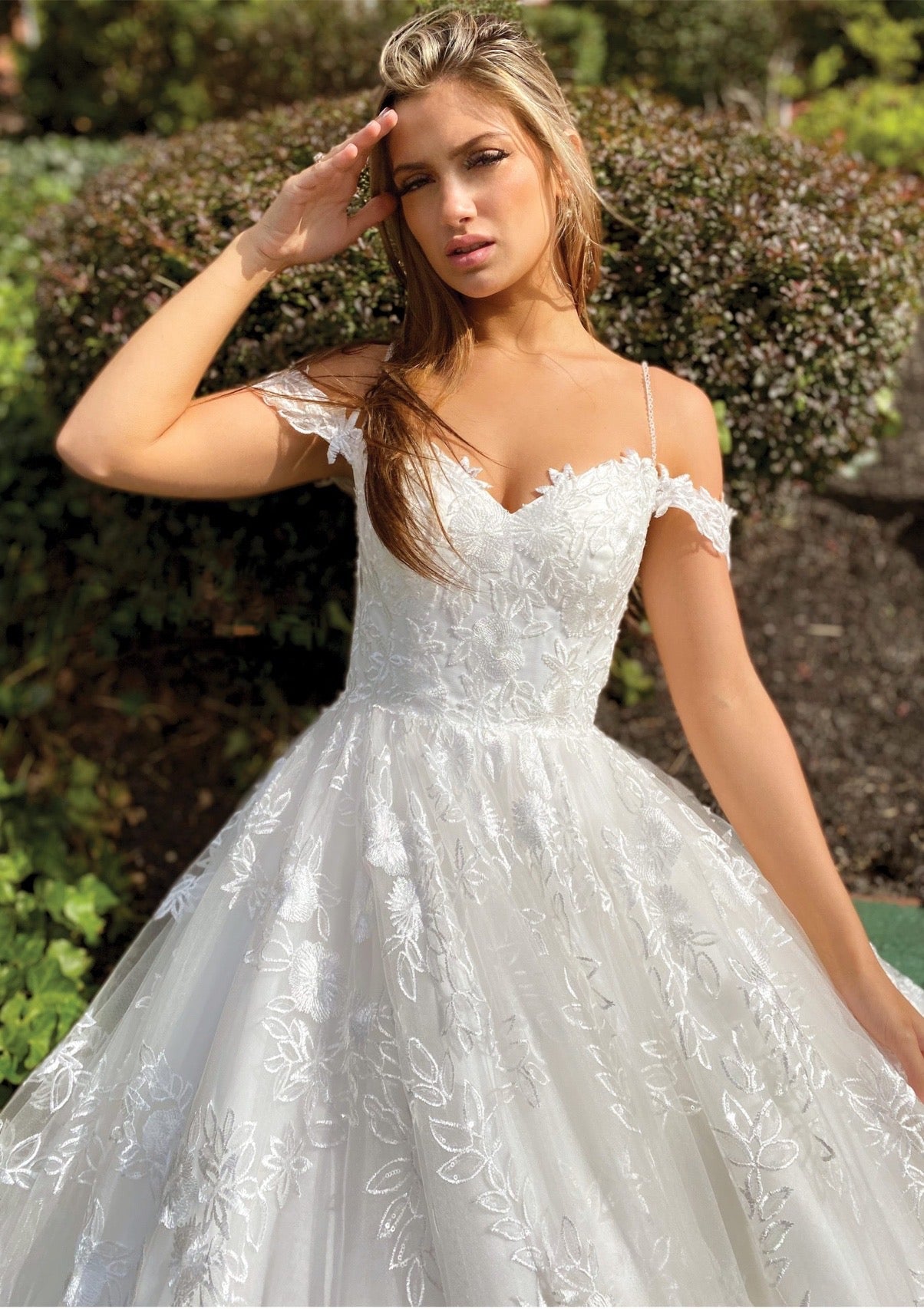 Vestido de Novia MN-260 Suiza