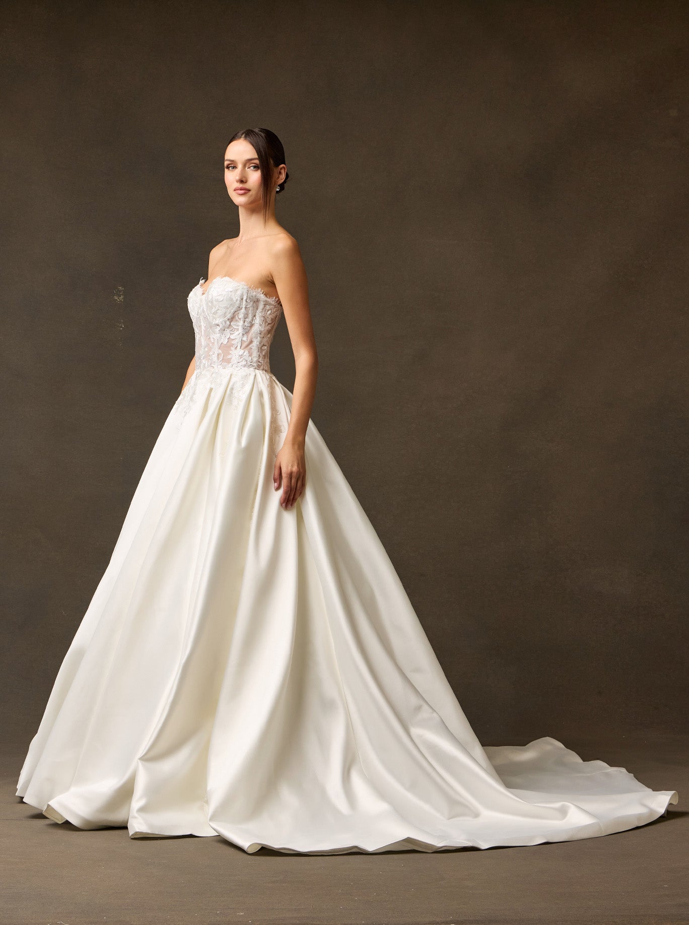 Vestido de Novia| Miaminovias| Floral